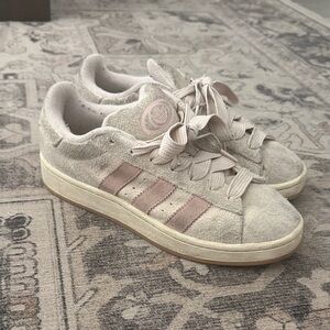 Adidas Women's Beige and Light Pink Sneakers